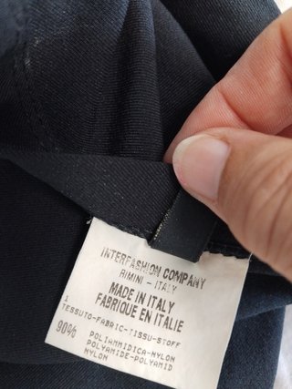 Pantalón negro efecto cremalleras