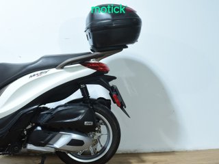 PIAGGIO MEDLEY 125 (TOP CASE)