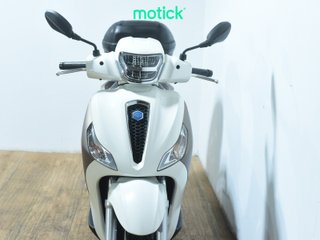 PIAGGIO MEDLEY 125 (TOP CASE)