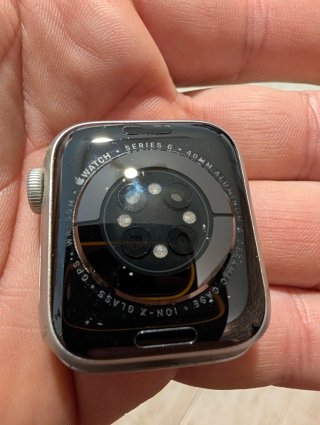 Apple Watch Series 6 40mm GPS + Cellular