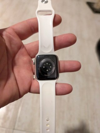 Apple Watch Series 6 40mm GPS + Cellular