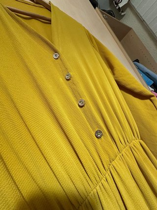 Vestido largo verde oliva y amarillo