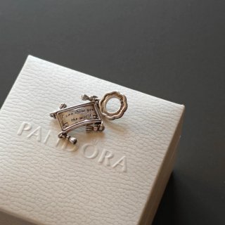 Charm Pandora Alfombra Mágica Azul