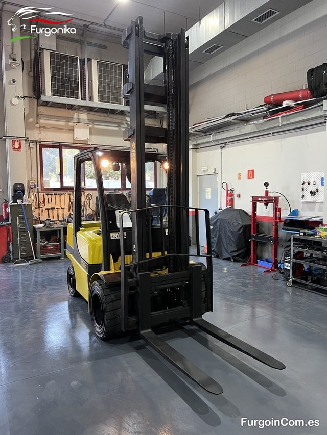 Carretilla elevadora YALE GDP30VX– 3.000 kg,Diesel