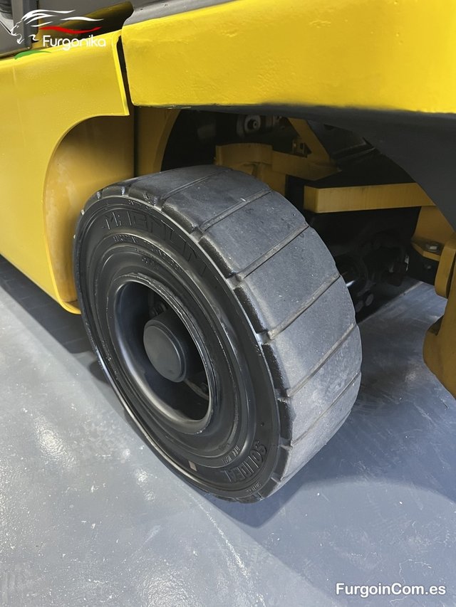 Carretilla elevadora YALE GDP30VX– 3.000 kg,Diesel