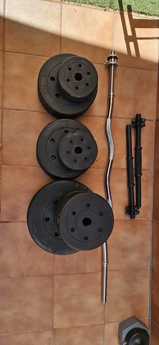 Banco de pesas completo + barras