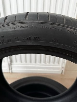Pareja Neumáticos Pirelli PZero 275/40 R20 106W