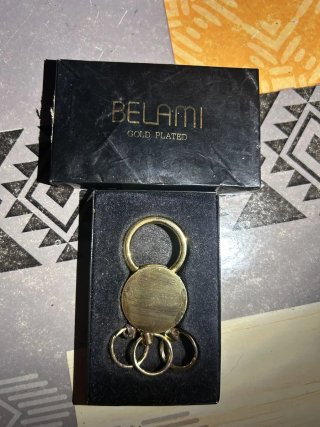 Llavero Bellamy Chapado en Oro