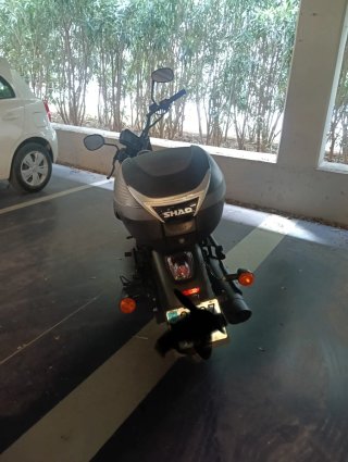 UM Renegade Comando Cruiser Negra/Verde