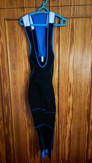 Chaqueta y culotte MTB
