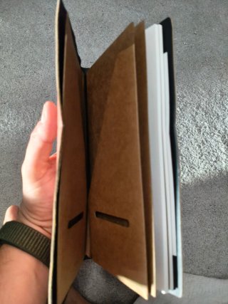 Agenda/Caderno Traveler's Company Rosa