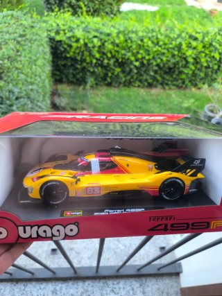 Ferrari 499P 1/18 Modellino Burago