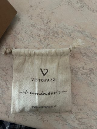 Collana con pendenti a forma di bambini Vestopazzo