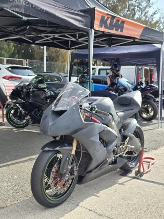 Kawasaki Ninja ZX-10R 200CV