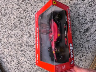 Ferrari F1 Leclerc 1/18 Burago