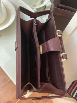 Maletín Vintage Cuero Rígido.