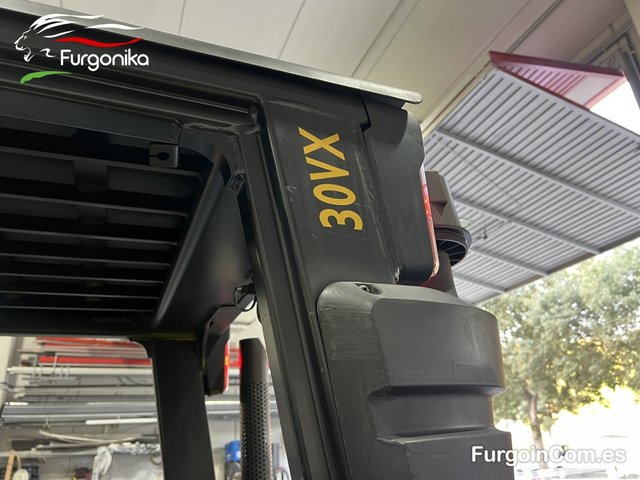 Carretilla elevadora YALE GDP30VX 3 Tonedas Diésel