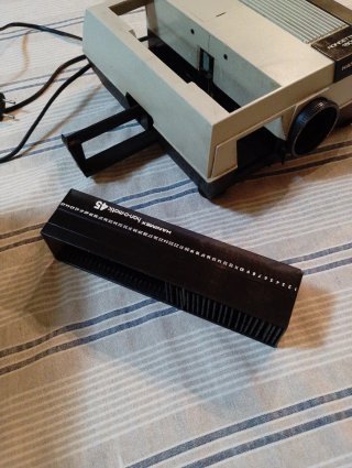Proyector Hanimex Rondette 1500s