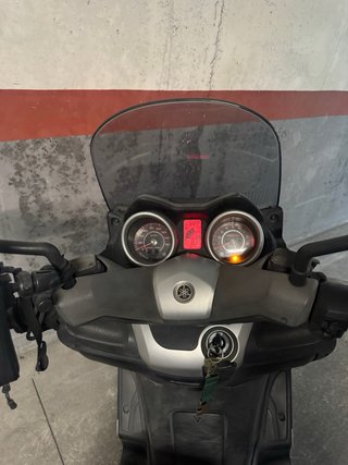 Yamaha XMAX 250 Blanca