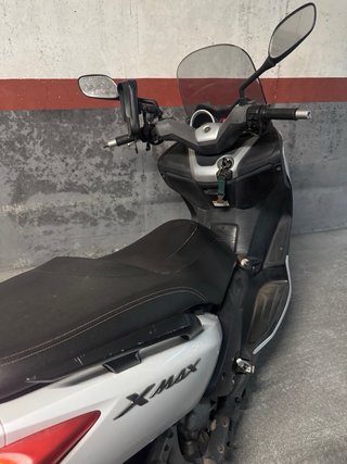 Yamaha XMAX 250 Blanca