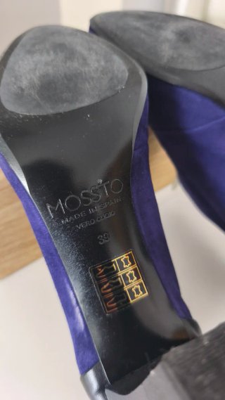 Botines de piel azul con cremallera