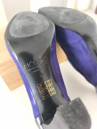Botines de piel azul con cremallera