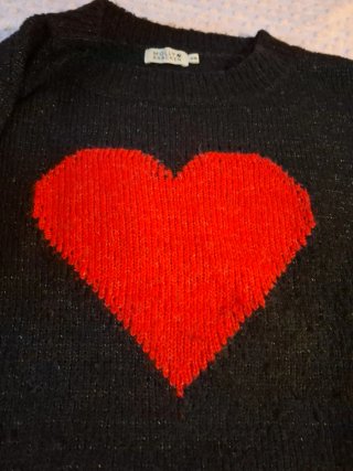 Jersey Oversize Corazón Rojo Negro Talla Única