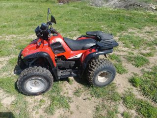 Quad AEON 180cc Rojo