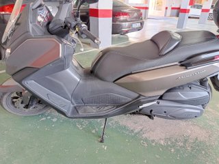 Maxi Scooter SYM 400i