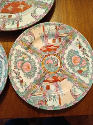 Conjunto 3 Platos Macao Familia Rose
