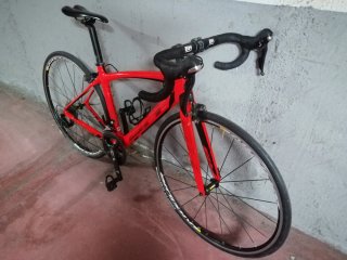Bicicleta Carretera BH Fusion Carbono