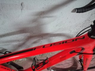 Bicicleta Carretera BH Fusion Carbono
