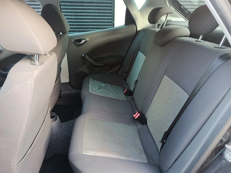SEAT Ibiza 1.9 TDi Stylance DPF 2008, foto 14