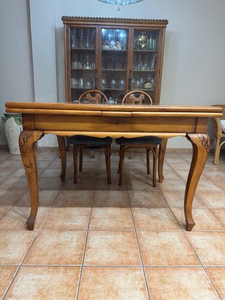Mesa extensible madera + 4 sillas