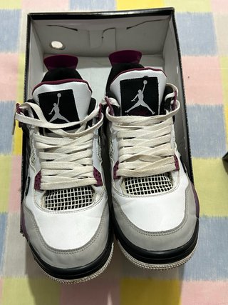 Jordan Retro 4 PSG