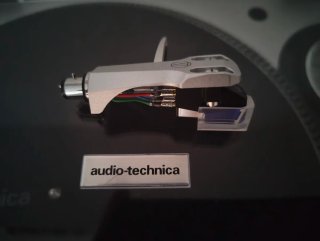 Tocadiscos Audio-Technica LP140XP Plata