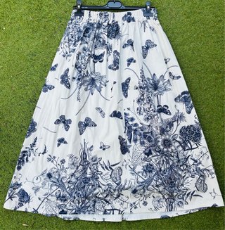 Gonna midi Toile de Jouy fiori farfalle