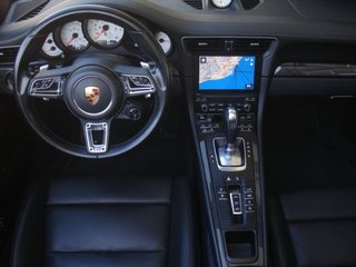 Porsche 911 Carrera GTS Cabriolet PDK
