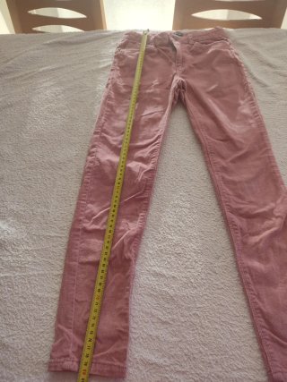 Pantalón pana Kiabi niña T.10 años