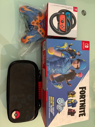 Nintendo Switch Fortnite Wildcat Bundle