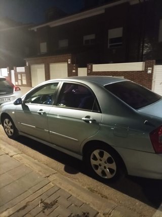 KIA Cerato 2004