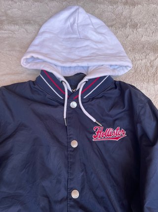 Chaqueta Hollister Talla M Azul Marino con Capucha