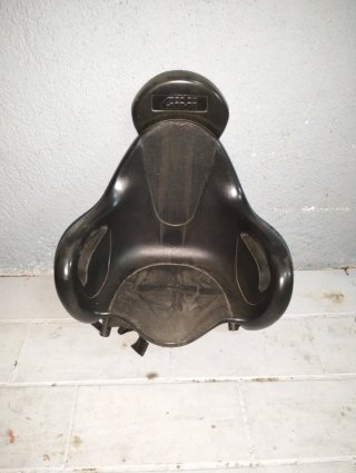 Sillita Givi de niño para moto