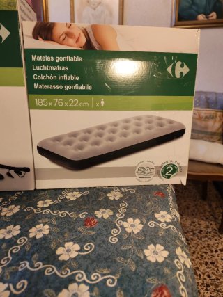 Colchón hinchable Carrefour + hinchador