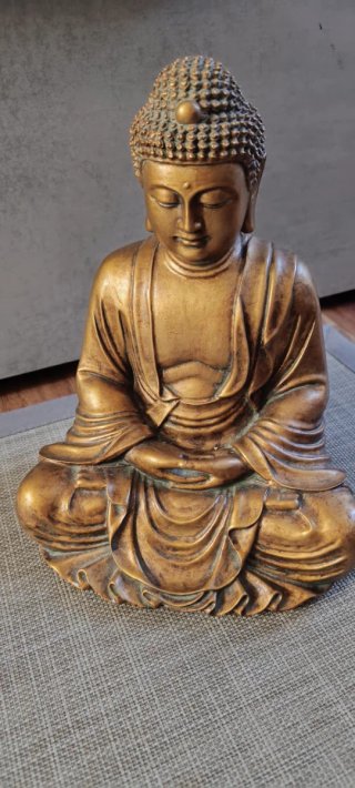 Figura Buda Resina Dorado