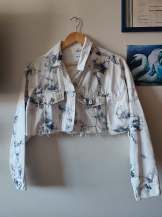 Chaqueta vaquera Bershka tie-dye S