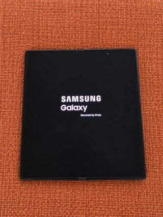 SOLO HOY DOMINGO REMATO Samsung Z Fold8 Ultra 512G