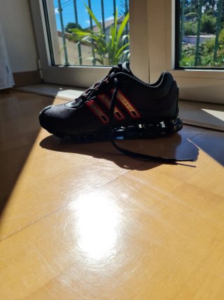 Tênis Adidas Megaride Pretos