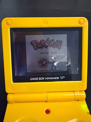 Nintendo Game Boy Advance SP Pikachu