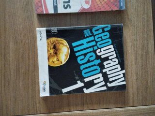 Libros de 1 de la ESO de IES Comuneros de Castilla
